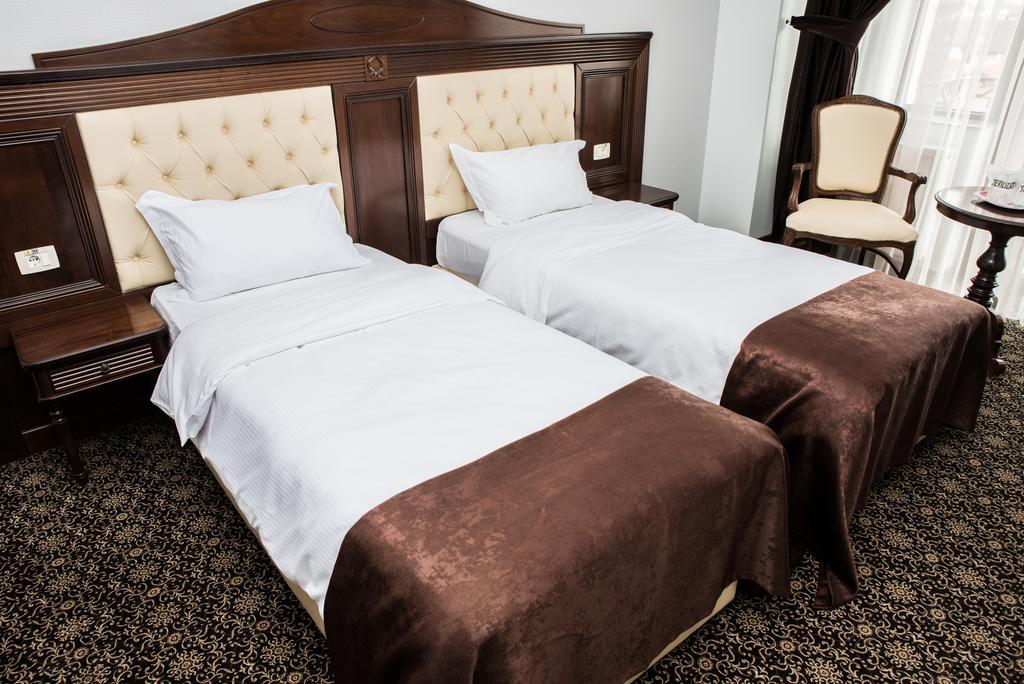 Hotel Giuliano Bragadiru Zewnętrze zdjęcie