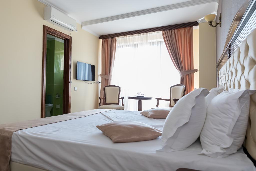 Hotel Giuliano Bragadiru Zewnętrze zdjęcie