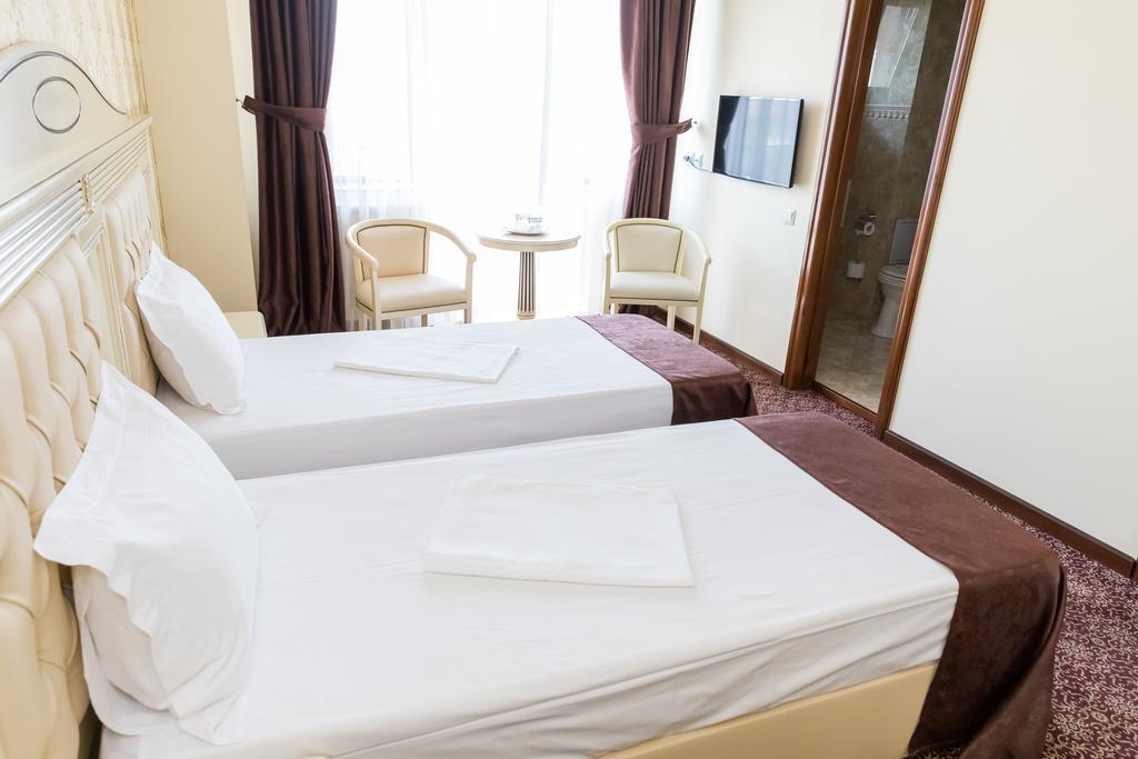 Hotel Giuliano Bragadiru Zewnętrze zdjęcie