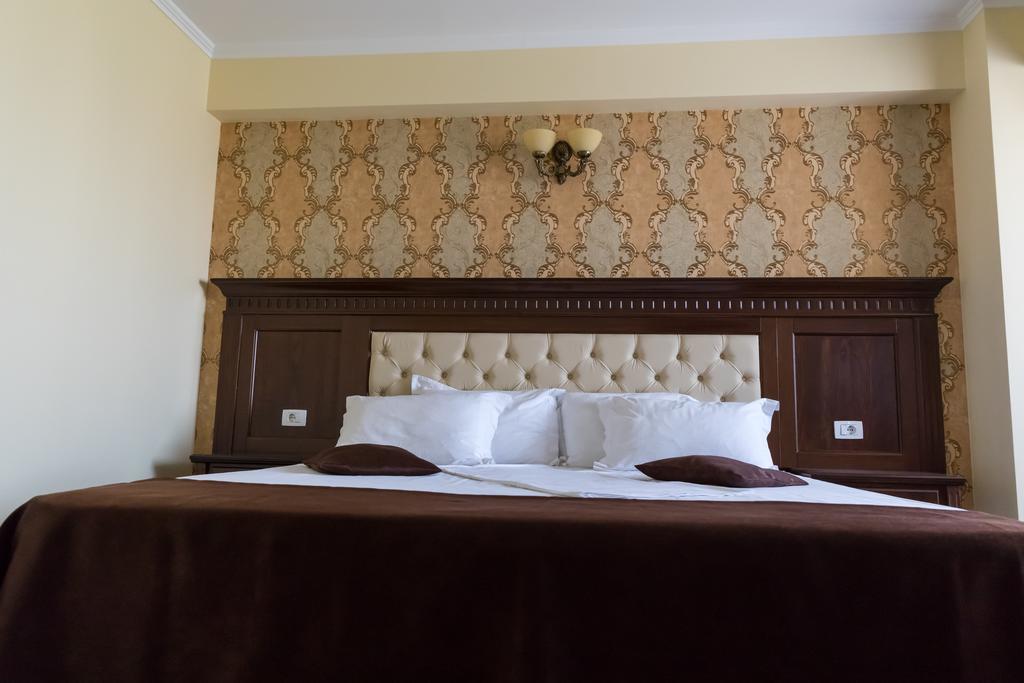 Hotel Giuliano Bragadiru Zewnętrze zdjęcie