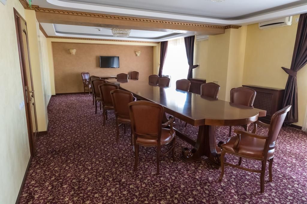 Hotel Giuliano Bragadiru Zewnętrze zdjęcie